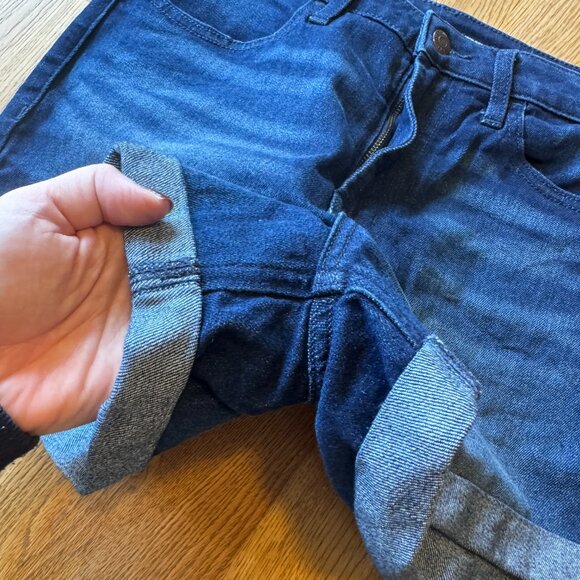 Old Navy High Rise Wow Shorts Dark Wash Size 8 - Picture 4 of 12